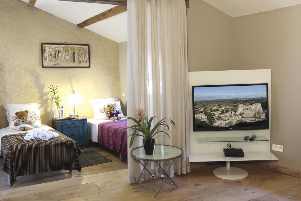 Bed and breakfast La Casa De Boulbon Chambre photo